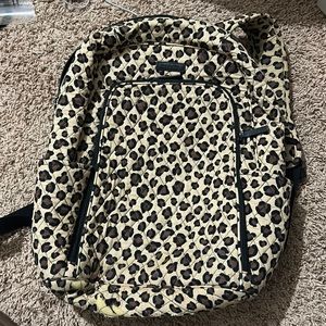 Very nice VERA BRADLEY back pack